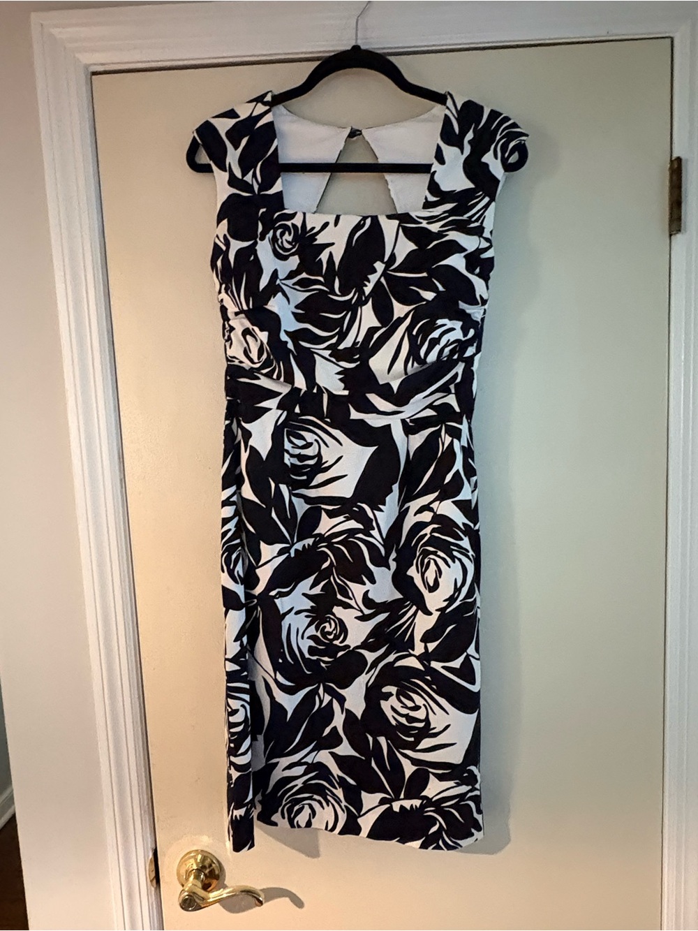 White House Black Market Black & White Floral Midi Dress
